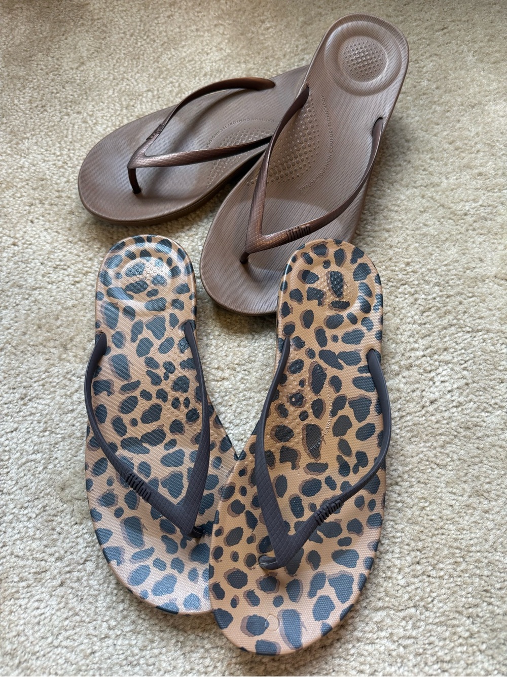 FitFlop Bundle | Animal Print & Bronze Flipflop Set of 2 Pair